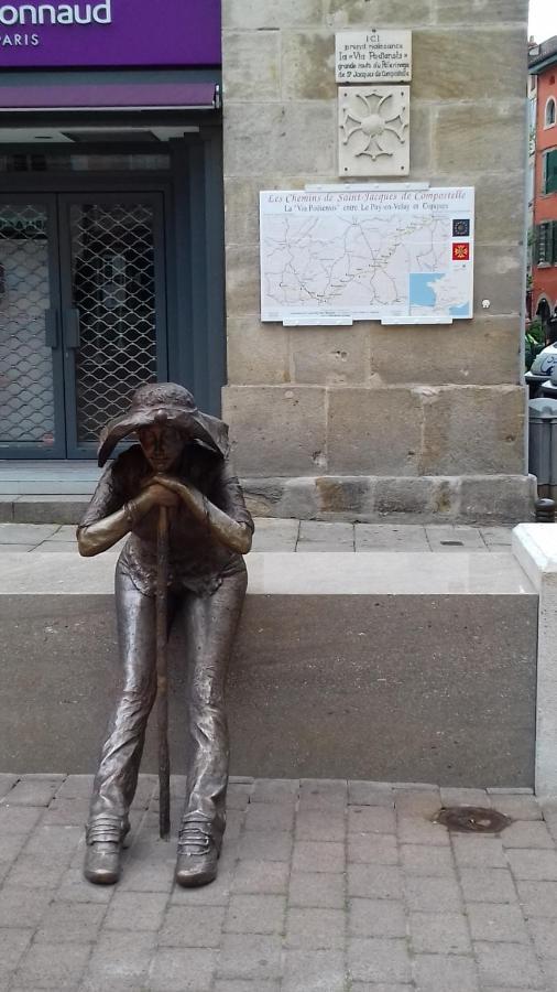 Ferienwohnung Le Petit St Clair Le Puy-en-Velay Exterior foto